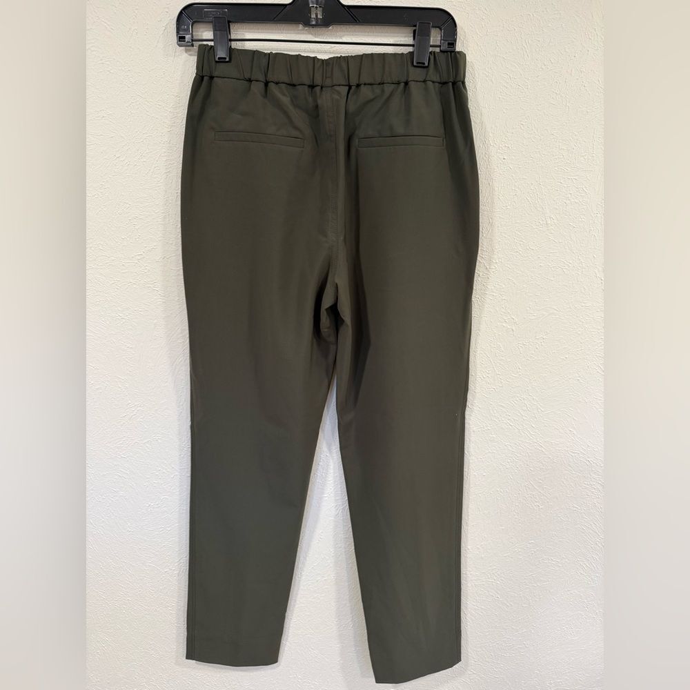 MM. Lafleur Colby Travel Pant 3.0 Origamitech Olive Green Sz 0 NWT - Picture 8 of 10